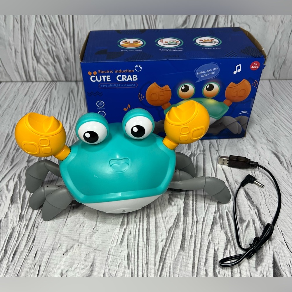 Electric Induction Cute Dancing Crab with charger & Original box Green Yellow